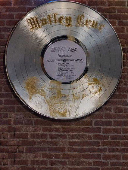 Motley Crue Platinum